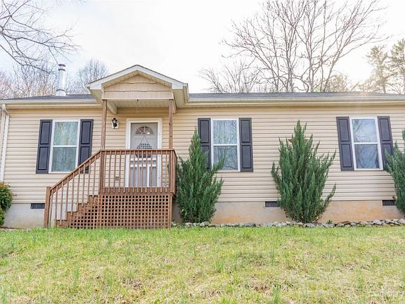 2nd image of 1819 Cline Pl