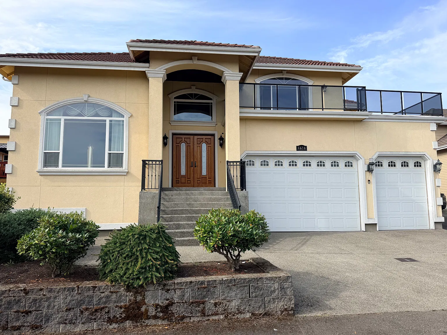 6 bed, 3600 sqft, $4,950 — Photo 4