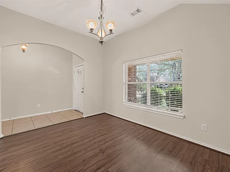 5006 Juniper Walk Ln — Photo 8