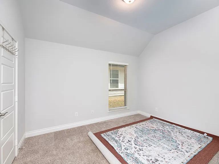 2421 Stella Ln — Photo 20