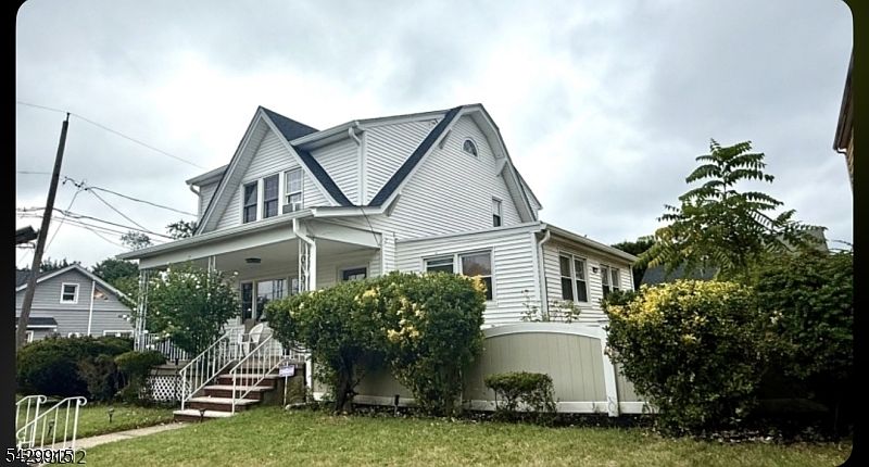 1st image of 10-01 Berdan Ave
