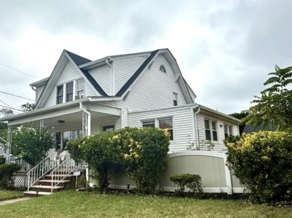 10-01 Berdan Ave, Fair Lawn Boro, NJ 07410