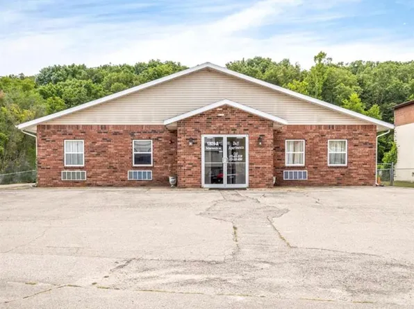 1809A Historic Route 66, Waynesville, MO 65583