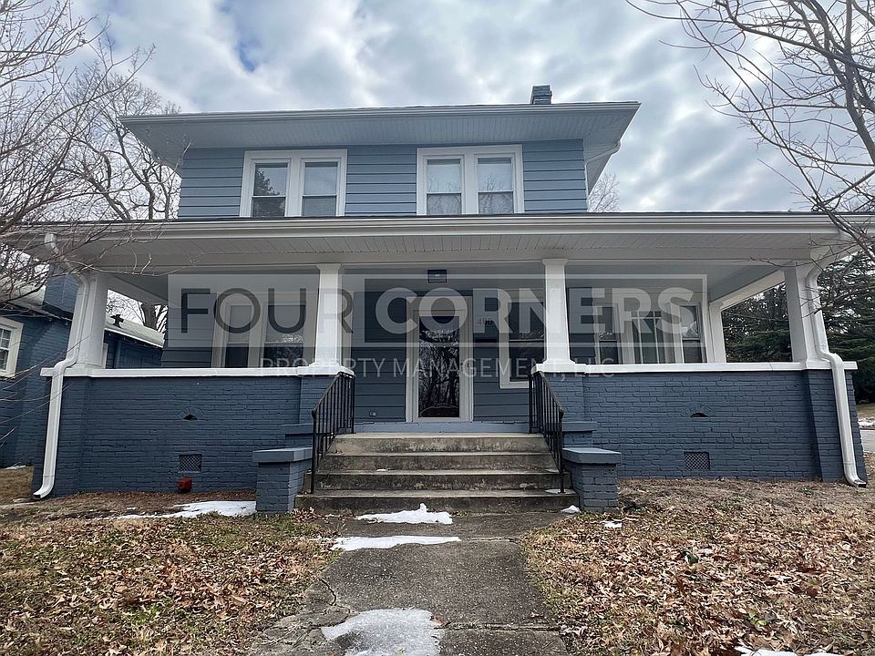 1st image of 400 Beech St