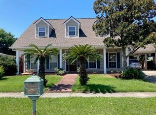 3721 Stefano St, Metairie, LA 70002