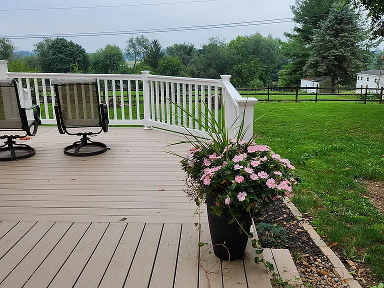 4 Lehoy Forest Dr — Photo 4