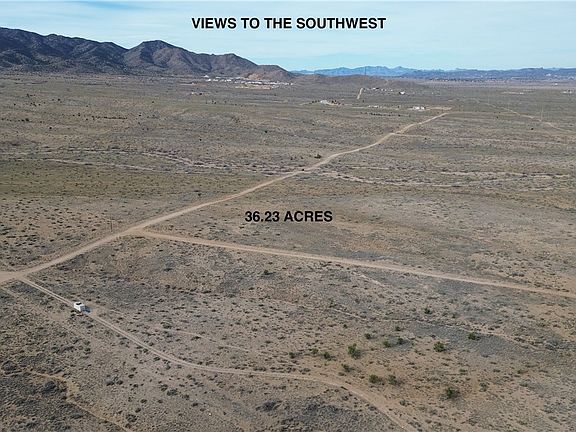 5th image of E Siesta Rd