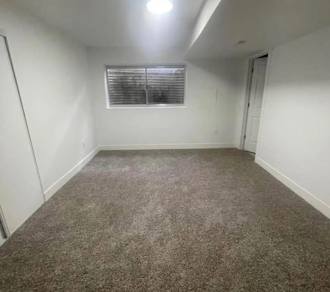 1 bed, 1760 sqft, $650 — Photo 1