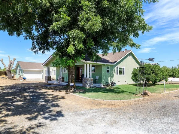 14367 Henry Rd, Oakdale, CA 95361