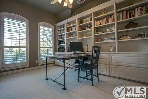 3rd image of 4425 Mira Vista Dr
