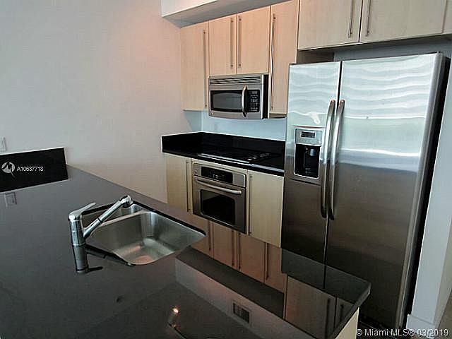 2nd image of 1111 SW 1st Ave Ste 101