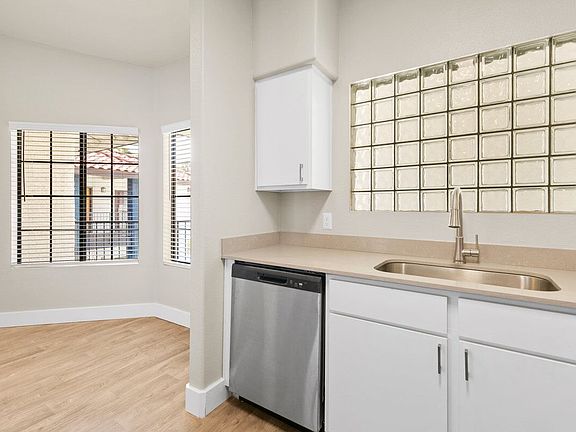 4th image of 8820 W Bell Rd APT 211