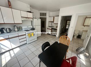 86 Kirkland St APT 2R, Cambridge, MA 02138