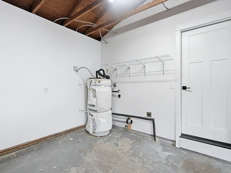 5735 SW 53rd Ave — Photo 13