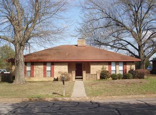 1150 36th St NE, Paris, TX 75462