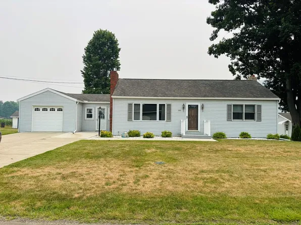 222 Clinton St, Sayre, PA 18840