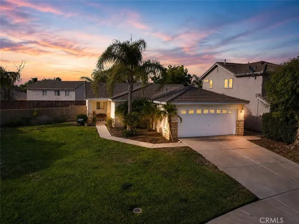 26766 Mountain Glen Dr, Menifee, CA 92584
