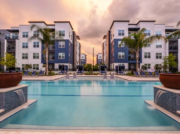 2300 The Reserve Cir #4-300