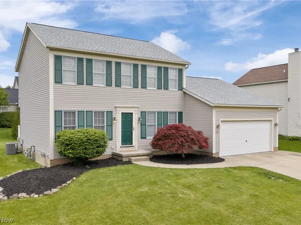 668 Oakcrest Dr, Wadsworth, OH 44281
