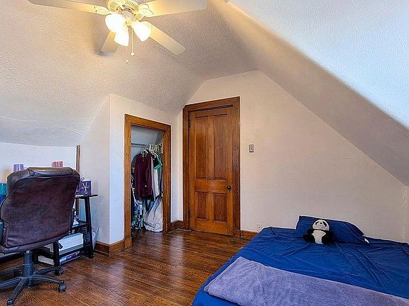 2nd image of 1405 Myrtle Ave #2