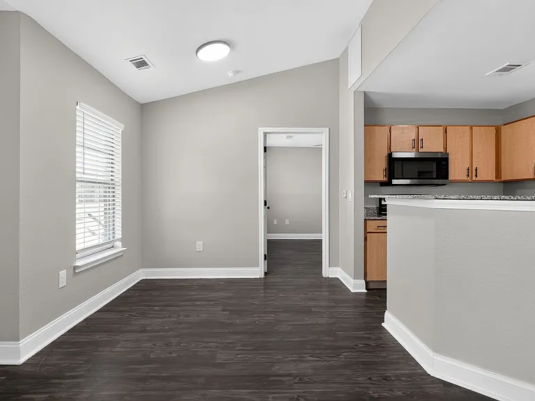 Cedar View — Photo 10