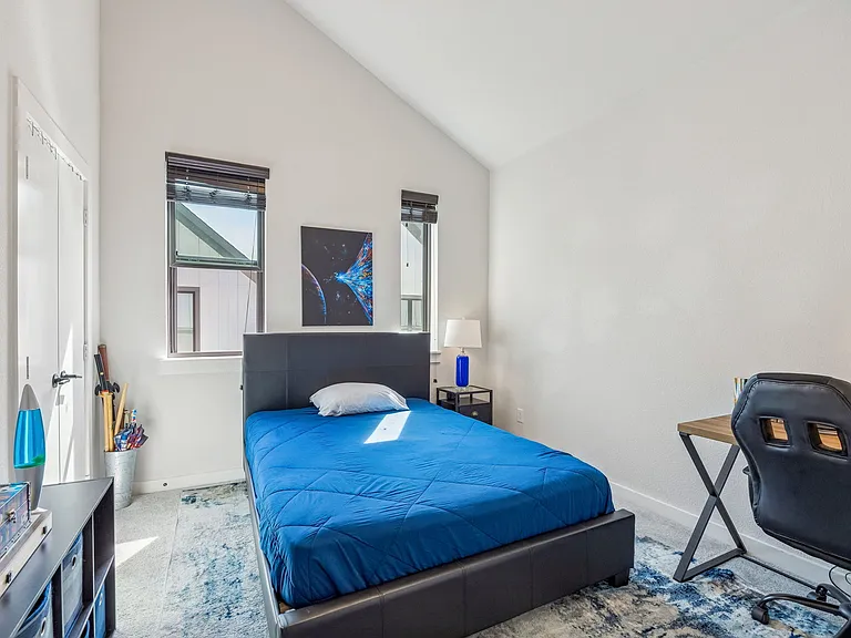 2357 Rook Dr — Photo 24