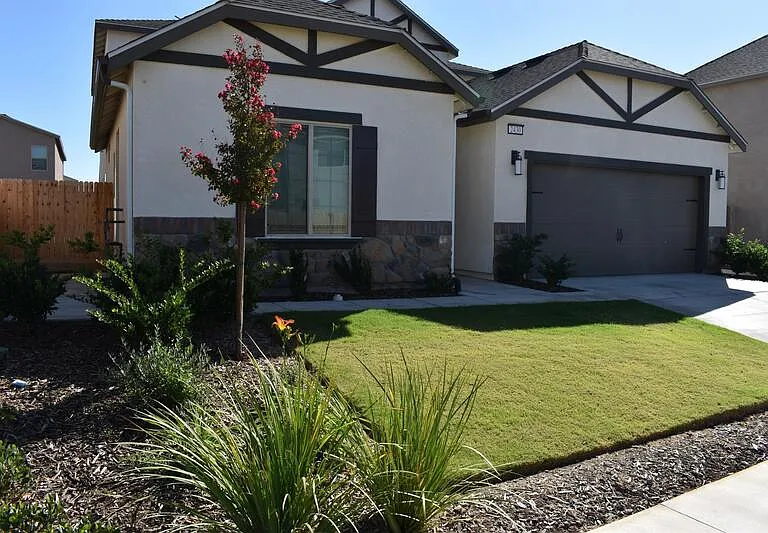 2430 Quesada Dr #2 — Photo 5