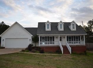 504 Aaron Cir, Gray, GA 31032