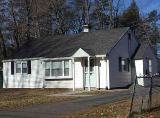 52 Glenwood Ave, Bloomfield, CT 06002