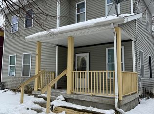 710 Logan St SE, Grand Rapids, MI 49503