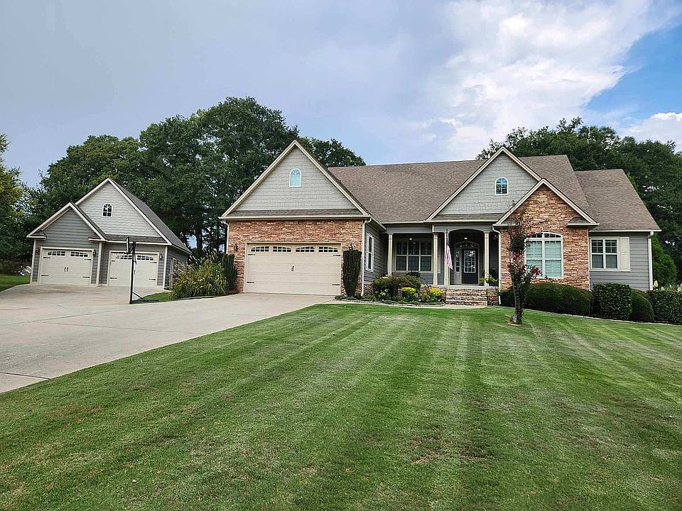 1st image of 1123 Sage Dr