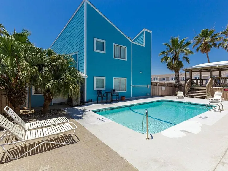 15010 Leeward Dr #2-ID1268401P — Photo 25
