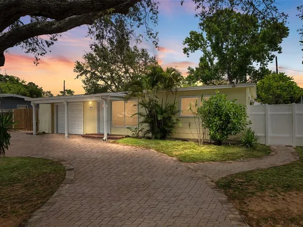 914 Sandpiper Way S, Saint Petersburg, FL 33707