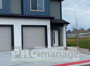 383 Easy St, Idaho Falls, ID 83401