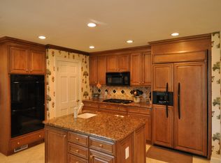 493 Goodspeed Rd, Virginia Beach, VA 23451