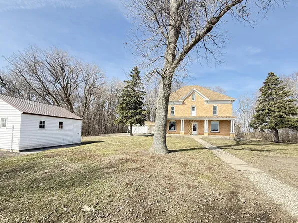 78994 160th St, Sacred Heart, MN 56285