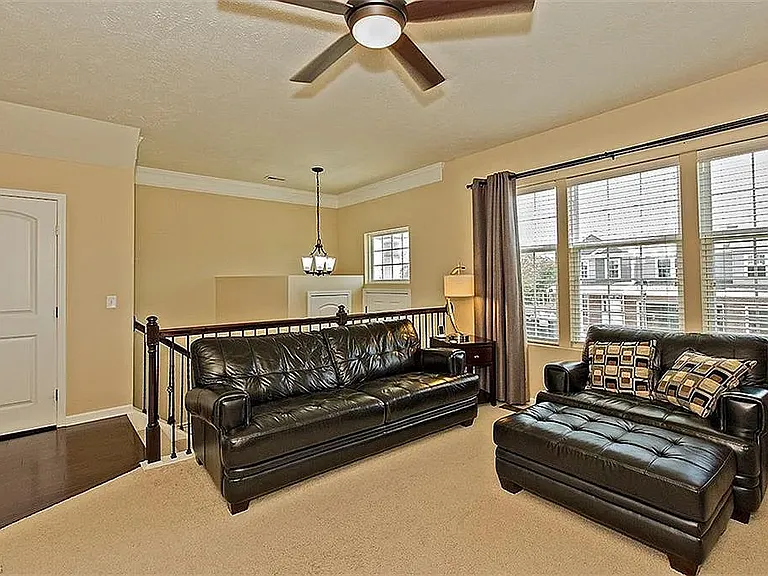 6210 N Pointe Dr — Photo 8