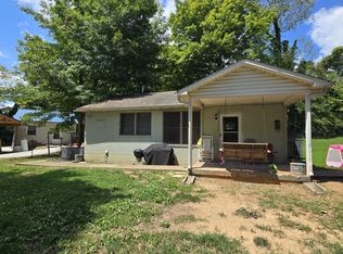 208 Northwestern Ave, Oak Ridge, TN 37830
