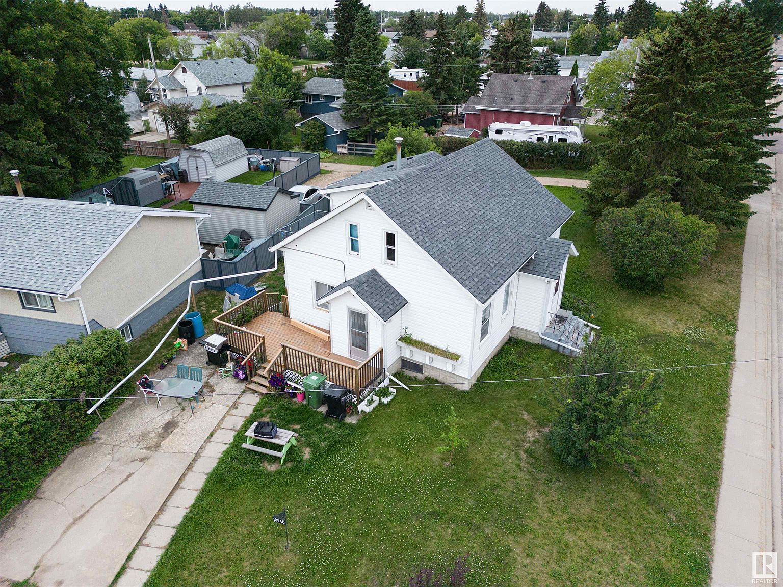 10940 100a Ave, Westlock, AB T7P 1N9 MLS E4350182 Zillow