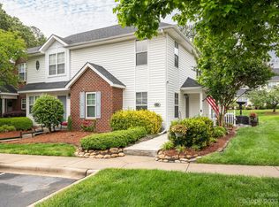 4134 Melrose Club Dr, Matthews, NC 28105