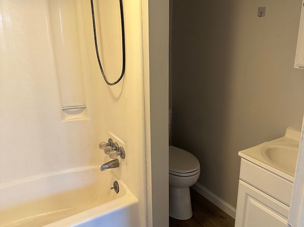 6 Fulton St #1, Hancock, MD 21750