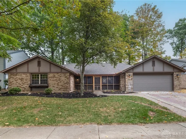 1013 Arapaho Trl, Tipp City, OH 45371