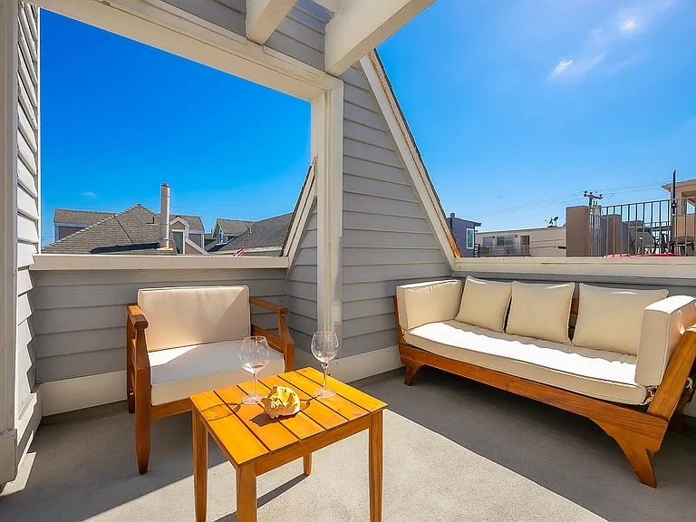722 Isthmus Ct — Photo 28