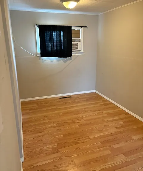 2318 N Lafayette St — Photo 8
