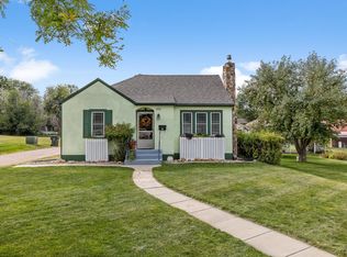 410 S 17th St, Hot Springs, SD 57747