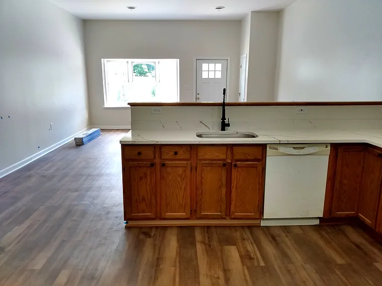 1400 Scotland Ave — Photo 7