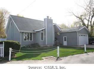 16 Highland Ave, Branford, CT 06405
