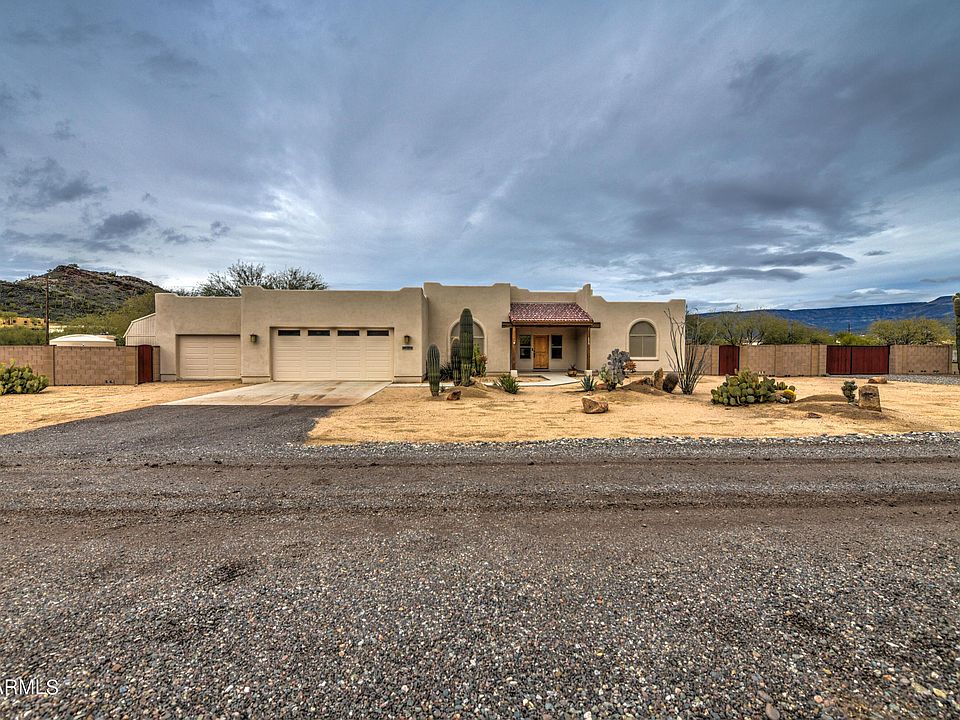 1st image of 1212 E Yucca Ln