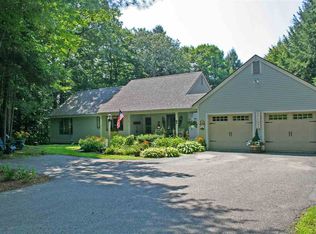 370 Hard Rd, Hartford, VT 05047