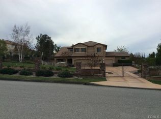 18531 Glass Mountain Dr, Riverside, CA 92504